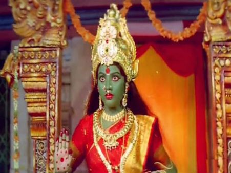 Amman Films: அம்மனோ சாமியோ.. ஆடி மாதமும்... டிவியில் ஓடும் அம்மன் படங்களும்!