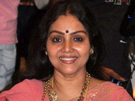 யார் சொல்லி வனிதா இப்படி ஆடுகிறார்?: ரகசியம் சொன்ன பாத்திமா பாபு