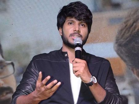 “இது பேய்ப்படம்-னு யாராவது சொன்னால் நடிப்பதையே நிறுத்தி விடுகிறேன்”.. பிரபல நடிகர் ஓப்பன் சவால்!