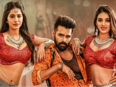 அந்த ஹிட் படக் கதை என்னுடையது, சுட்டுட்டாங்க: பிரபல இயக்குநர் மீது ஹீரோ புகார்