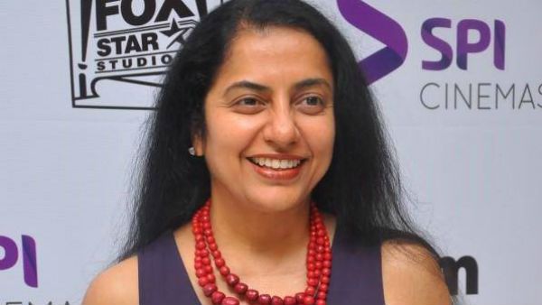 ஒரு புது உடையால் ஹீரோயின் ஆன சுஹாசினி: இப்படியும் நடந்திருக்கு