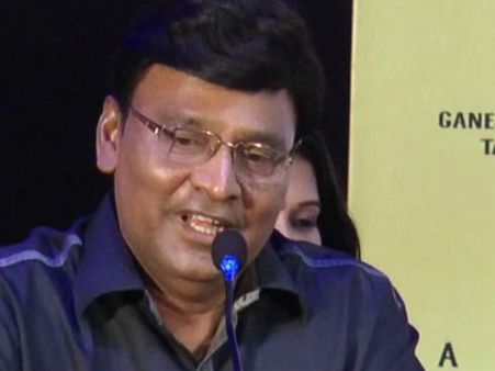 சூப்பர் ஸ்டார் என்ற பட்டத்தின் பின்னால் பெரும் உழைப்பு உள்ளது - பாக்யராஜ்