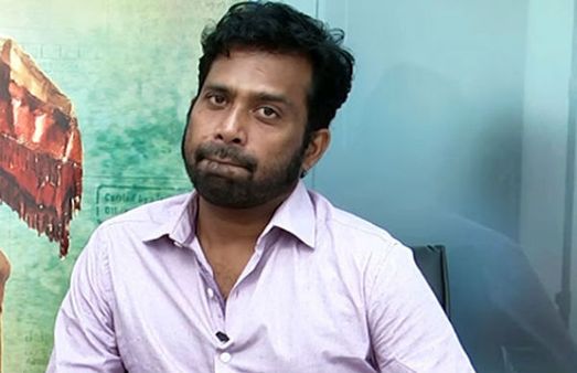 டாப் லெஸ் வெப் சீரிஸ் - ஹீரோவாகும் ஜோக்கர் குரு சோமசுந்தரம்