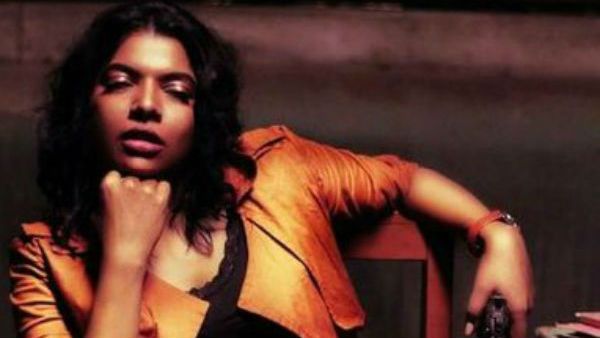 இந்த நடிகைக்கு இந்தவாரம் பிக்பாஸ்ல எவிக்ஷன் இல்லன்னு தெரியாது போல! என்னா ஒரு ஆர்வம்!