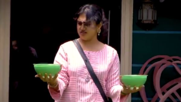 சேரன் வெளியேற்றப்பட்ட அதிர்ச்சியிலிருந்து மீளாத ஹவுஸ்மேட்ஸ்.. என்ன நடக்குது பாருங்க!