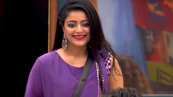 எங்களுக்கு எப்போவுமே காமெடி பீஸ் தான் வைச்சு செய்வோம்.. நெட்டிசன்ஸ் மரண கலாய்!