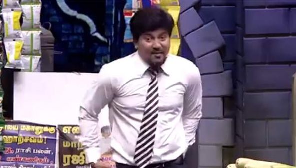 'அந்த' முகேஷையும் விட்டுவைக்காத விஜய் டிவி.. என்ன காரியம் பண்ணியிருக்காங்க பாருங்க!