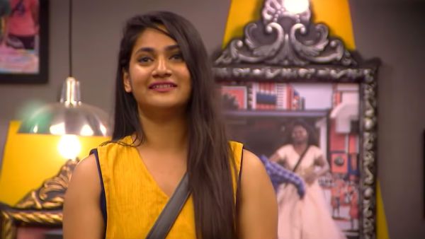 நீ பண்ணின காரியத்தை பார்த்து கட்டிப்பிடிச்சு முத்தம் குடுப்பாங்களா? லாஸ்லியாவை விளாசும் நெட்டிசன்ஸ்