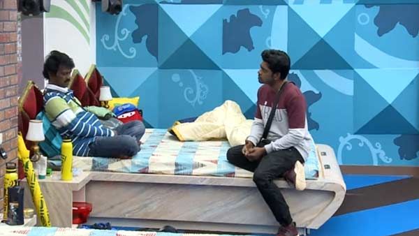 சாத்தான் வேதம் ஓதுதோ? கவினால் காயம்.. சேரனிடம் ஆறுதல் தேடும் சாண்டி.. குத்திக்காட்டும் நெட்டிசன்ஸ்!