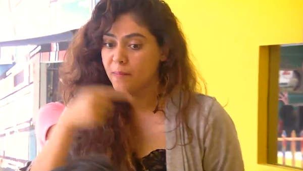 இதென்ன புது டிவிஸ்ட்.. வம்பிழுத்த வனிதா.. நெத்தியடி கொடுத்த ஷெரின்.. உடைந்தது இணைப்பிரியா நட்பு..!