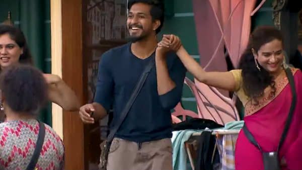 டேய் முகெனு.. வேணாம்டா.. அபிராமி திட்டும்டா.. அதகளப்படுத்தும் ஷெரின் அம்மா! அதிர்ந்த பிக்பாஸ் வீடு!