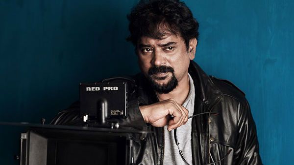 ரெடியாகிறதா துப்பாக்கி 2.. சந்தோஷ் சிவன் ட்வீட்டின் ரகசியம் என்ன?