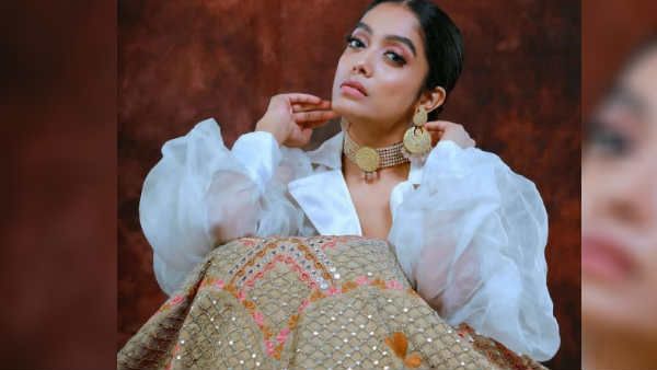 வாவ்.. அபிராமியோட புது போட்டோஸ் பாத்தீங்களா.. அள்ளுது!