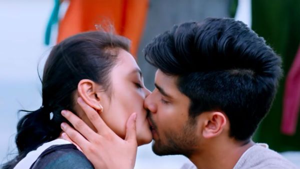 ரிலீசாக போகுது ஆதித்யா வர்மா பாடல்கள்… உச்சகட்ட சந்தோஷத்தில் துருவ் விக்ரம்!