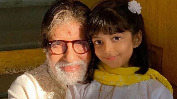 பாலிவுட் பிக் பி அமிதாப் பிறந்தநாள் - 77அடி கேக் வெட்டி கொண்டாடிய ரசிகர்கள்