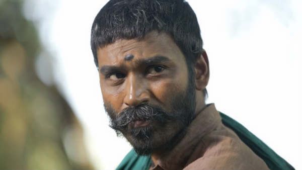 நோ பேனர்.. சொல்லாமல் செய்துகாட்டிய தனுஷ் ரசிகர்கள்.. அசுரன் படத்திற்காக செய்த அசத்தல் சமூக சேவை!