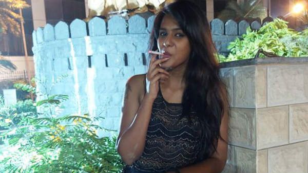 நீ மூக்கு வழியா புகை விட்டு காட்டுடா.. செல்லக் குட்டி.. குசும்புக்கார பயலுக!