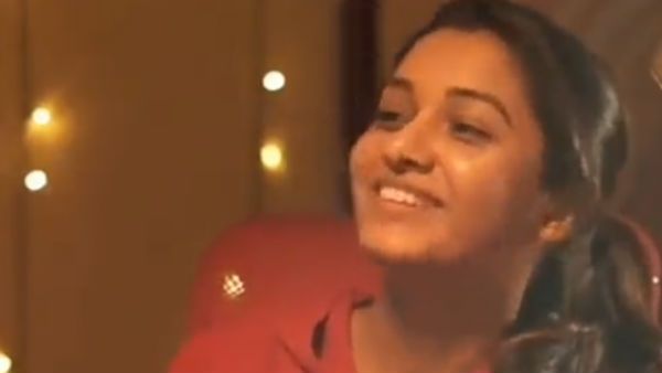 கல்லூரி விடுதியில் அந்த மாதிரி படம் பார்த்தேன்: ஓப்பன் பேட்டியால் சர்ச்சையில் சிக்கிய பிரபல நடிகை!