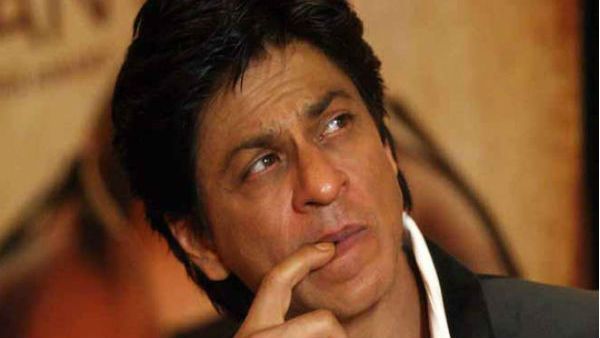 'என்னது ஷாருக்கான் போலி முஸ்லிமா?.. கொந்தளித்த பிரபல நடிகை.. டிராலர்களுக்கு நெத்தியடி பதில்!