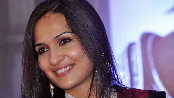 சவுந்தர்யா ரஜினிகாந்த் தனது முதல் கணவரை பிரிய காரணம் இதுதானாம்!