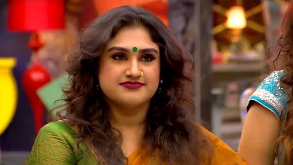 “விஜய்யின் தல தீபாவளி ரிலீஸ் என்னோட தான்”.. அழகிய நினைவுகளை பகிர்ந்து கொண்ட வனிதா!