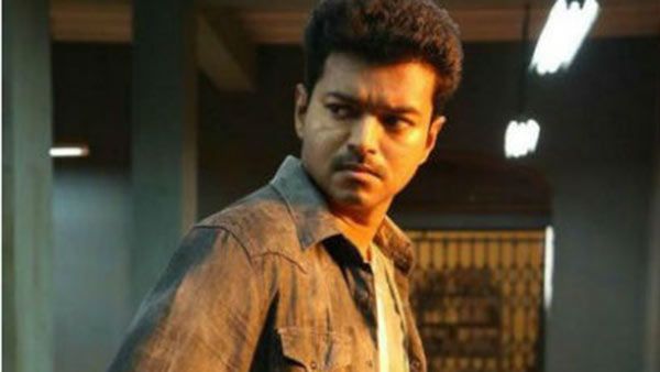 என்ன இது.. பேட்ட படம் மாதிரியே இருக்கு.. வெளியான தளபதி 64ன் ஒன்லைன்.. விஜய் ரோல் இதுவா?