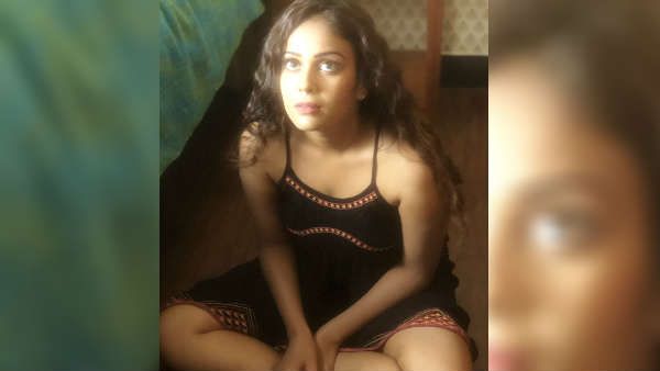 ஆத்தா நீ சோறு போடு.. நடிகையின் போட்டோவை பார்த்து மரண கலாய் கலாய்த்த நெட்டிசன்ஸ்!