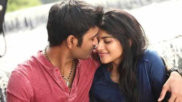 எனை நோக்கிப் பாயும் தோட்டா குறித்து நள்ளிரவில் இப்படியொரு ட்வீட் போட்ட நடிகர் தனுஷ்!