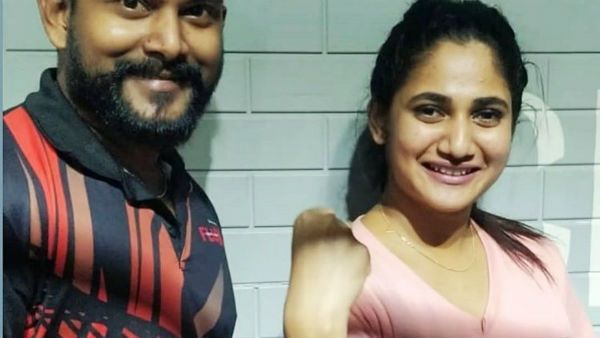 ஹீரோயின் சான்ஸ் கிடைச்சுடுச்சா? ஸ்லிமாக ஆசைப்படும் லாஸ்லியா.. போட்டோவை பாருங்க புரியும்!