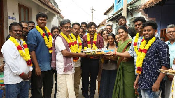 கன்னியாகுமரி பகவதி அம்மன் கோயிலில் பட பூஜை.. மூக்குத்தி அம்மன் கதை என்னவா இருக்கும்?