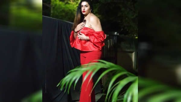 அட நம்ம நமீதாவா இது.. திரும்பவும் ‘பழைய பன்னீர்செல்வமா’ திரும்பி வந்துட்டாங்களே.. மச்சான்ஸ் ஹேப்பி!