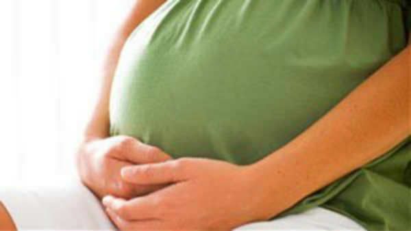 பலாத்காரம் செய்தார்.. கர்ப்பமாக இருக்கிறேன்.. அந்த நடிகரை காணவில்லை.. சீரியல் நடிகை பரபரப்பு புகார்!