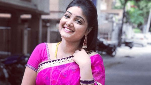 நடிப்பில் பிசி.. கோபத்தில் மலேசியா பறந்த காதலர்.. பாதியில் நின்றது பிரபல நடிகையின் திருமணம்!