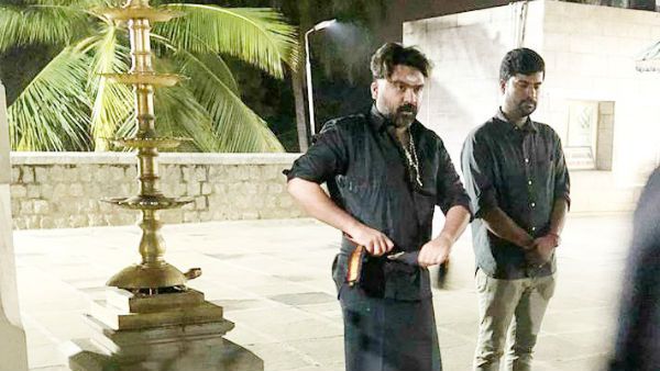 இதுக்கெல்லாமா விளம்பரம்.. சிம்பு போட்ட போட்டோவை பார்த்து நொந்துகொள்ளும் நெட்டிசன்ஸ்!