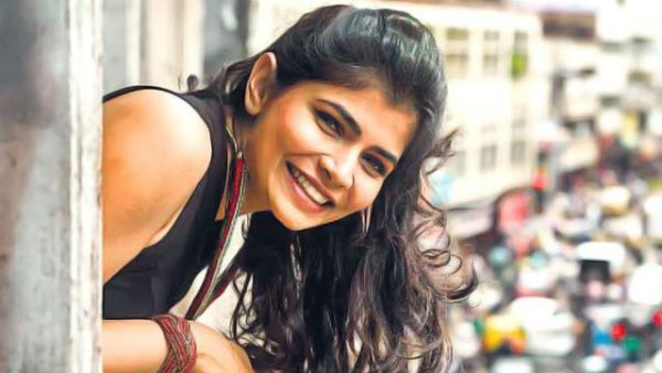 இவரு பேச்சையெல்லாம் கண்டுக்காதீங்க.. இதையெல்லாம் மாத்தமுடியாது.. பிரபல நடிகரை விளாசிய சின்மயி!