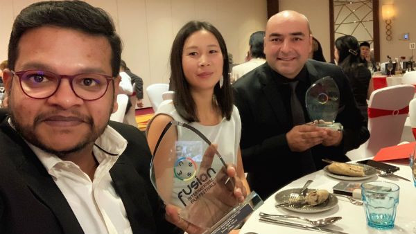 இதுதான் ரியல் வெறித்தனம்.. சர்வதேச விருது வென்ற ராட்சசன் பின்னணி இசை!