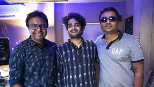 டெடி படத்தில் குறும்பா புகழ் சித் ஶ்ரீராம் பாடுகிறார்… இமான் ட்விட்