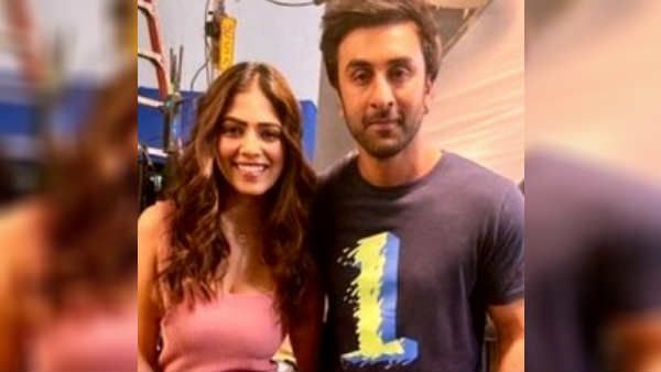 கிக்கேற்றும் மாளவிகா மோகனன்.. கவர்ச்சி புகைப்படம்.. விழுந்தடித்து குவியும் லைக்குகள்!