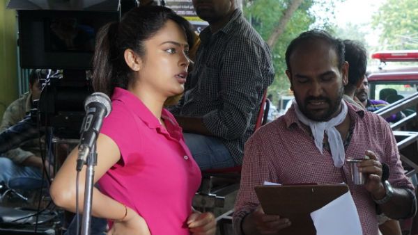 அம்மன்கோயிலில் ஆக்ரோஷ ஆட்டம்: கண்ணாடிகுத்தி நந்திதா காயம்!