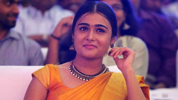 ஷாலினி பாண்டே விவகாரத்தில் இதுதான் நடந்தது? சொல்கிறார் தயாரிப்பாளர் சிவா