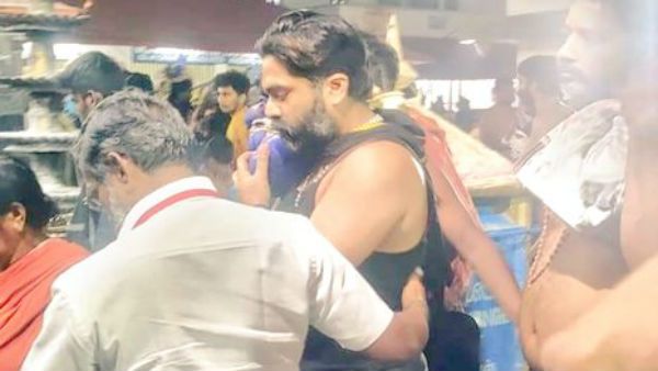 பள்ளிக்கட்டு சபரிமலைக்கு.. 27 ஆண்டுகளுக்கு பிறகு இருமுடிகட்டி ஐய்யப்பன் கோவிலுக்கு புறப்பட்ட சிம்பு!