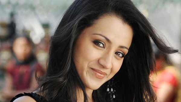 பொன்னியின் செல்வனில் த்ரிஷா கன்பர்ம், ஆனா அந்த நடிகர் இல்லை!