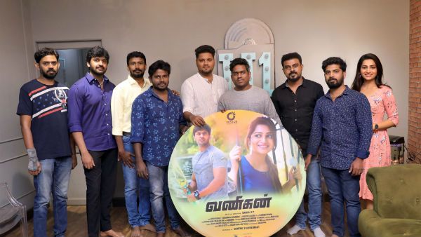 பாட்டு சூப்பரப்பு... புது இசை அமைப்பாளரின் ஆடியோவை வாங்கிய யுவன் சங்கர் ராஜா