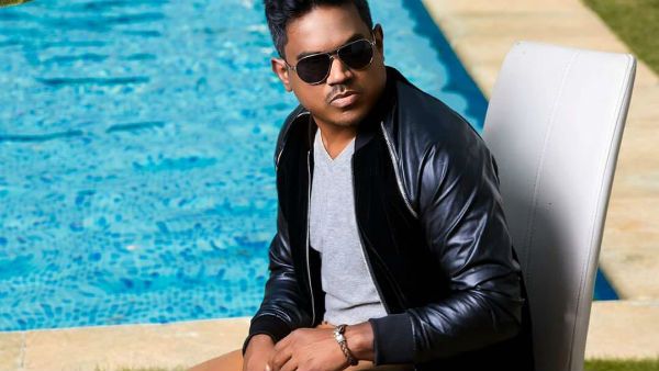 அஜித் போட்ட கண்டிசன்.. வருத்தப்பட்ட யுவன்.. வலிமை படத்தில் இருந்து வெளியேறுகிறாரா?- உண்மை என்ன?