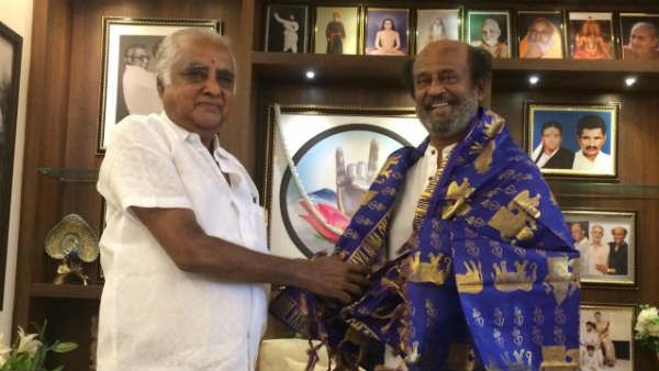 அபிராமி 50.. பொன்னாடை போர்த்தி.. ரஜினியை விழாவிற்கு அழைத்தார்!