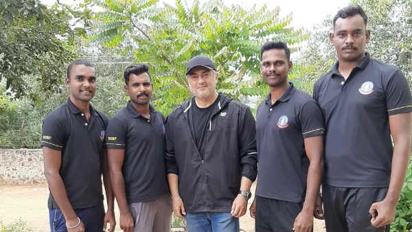 ஹெலிகாப்டர் ட்ரோனுடன் தல... வைரலாகும் அஜித்தின் லேட்டஸ்ட் புகைப்படங்கள்