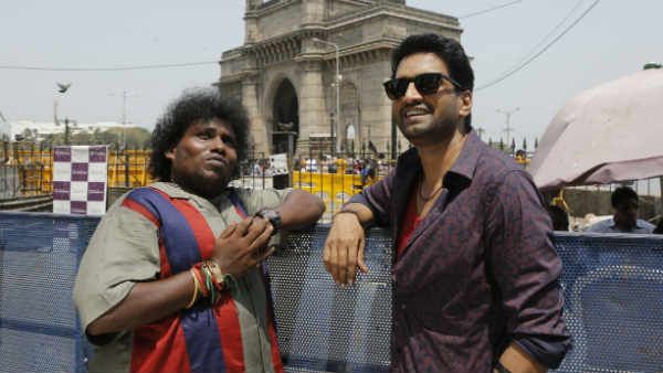 உன் அண்டா வாய வச்சி அண்ணாமலை மியூசிக் போட்டதெல்லாம் போதும்.. யோகிபாபுவை சரியாக கலாய்த்த சந்தானம்!