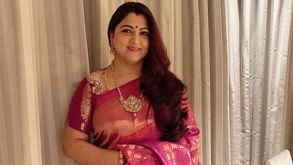 அட லூசு பசங்களா.. ஏன்டா முட்டாள்னு புருவ் பண்றீங்க? நெட்டிசன்களை சரமாரியாக விளாசிய நடிகை குஷ்பு!