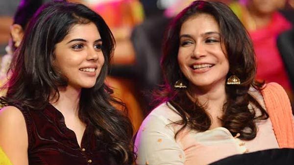 முதன்முறையாக அம்மாவும் மகளும்... கார்த்திக் சுப்புராஜ் இயக்கத்தில் லிஸி- கல்யாணி பிரியதர்ஷன்