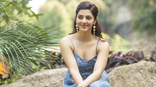 பட்டாஸ் படத்தின் பட்டர்ஃபிளை இவங்கதான்.. வைரலாகும் மெஹ்ரின் பிர்ஸடாவின் க்யூட் போட்டோ!